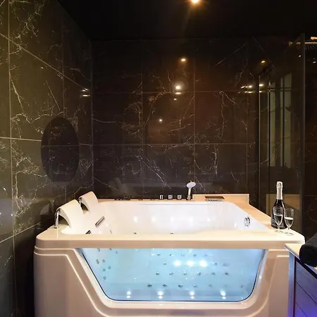 Romantique & King Size - Le Secret Carnot Apartament *